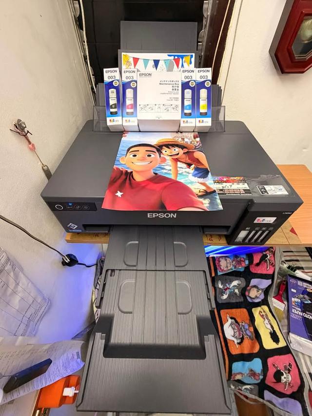 EPSON L11050 + INK TANK เชื่อมต่อ Wi-Fi ใช้งานไร้สาย พร้อมของแถมราคาราว 1,500 บาท มีประกันศูนย์