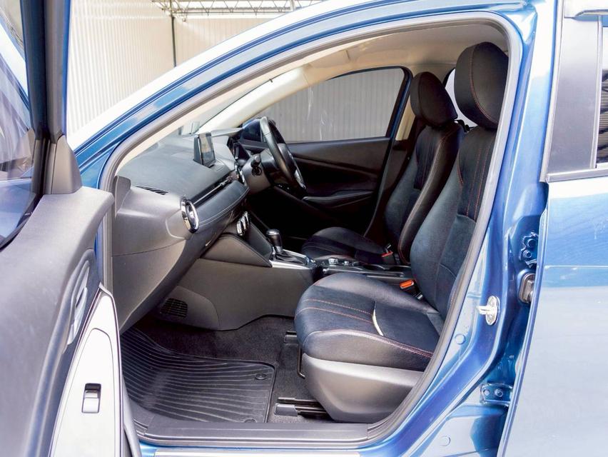 Mazda2 1.3High Connect ปี19 15