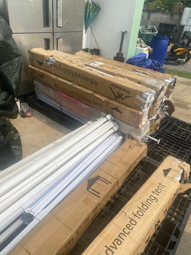 เต็นท์ขายของตลาดนัด ขนาด 2 × 2 และตามคนตามผ้าแคนวาสอย่างดี 4