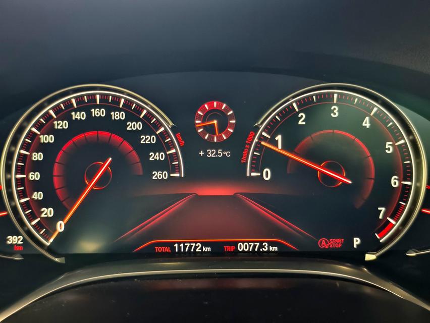 🚗 BMW 740Li Limousine RHD (G12) 2017 รูปที่ 9