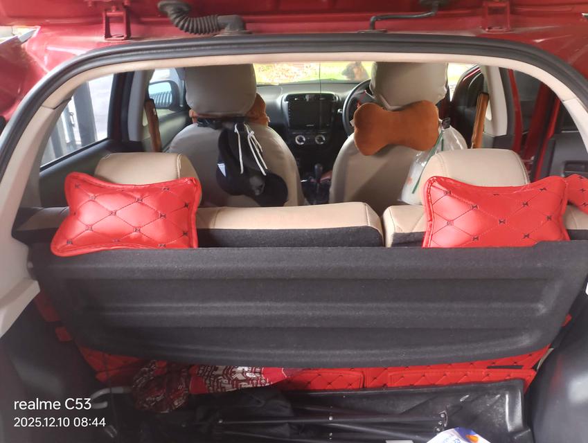 รถเก๋งมิตซูบิชิมิราจ