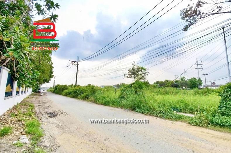 ที่ดินเปล่า เนื้อที่ 2-2-69 ไร่ ซอยหนองระแหง 5/1 ถนนกาญจนาภิเษก(มอเตอร์เวย์ วงแหวนรอบนอกฝั่งตะวันออก) แขวงสามวาฝั่งตะวันตก เขตมีนบุรี(เมือง) 5