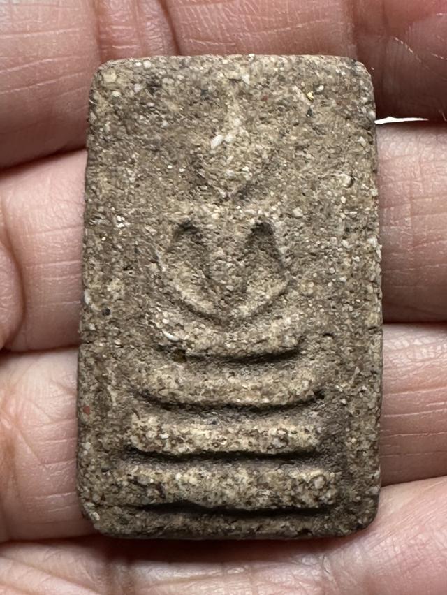 พระสมเด็จพิมพ์อกครุฑ