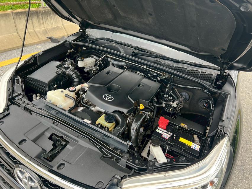 Revo 2.4G Navi  Prerunner Double cab ปี 2018 จด2019 Auto 6