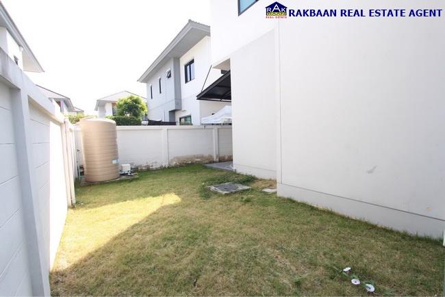 ขายบ้านใกล้แฟชั่นไอส์แลนด์ เสนาพาร์ควิลล์ 46.1 ตร.ว. 3 นอน 3 ห้องน้ำ ตกแต่งครบ สวย พร้อมผู้เช่า 35,000บาท ต่อเดือน 7