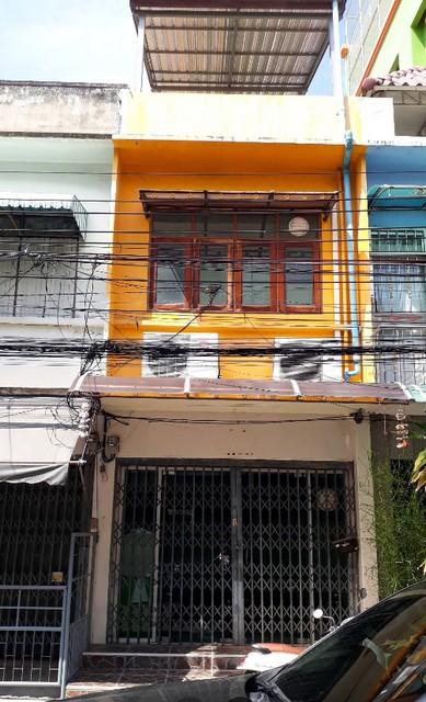 ขาย ให้เช่า อาคาร 2 ชั้นครึ่ง ย่านสามเสน ซอยวัดตรีทศเทพ เขตพระนคร ถนนประชาธิปไตย ถนนวิสุทธิกษัตริย์ ถนนพระราม 8 ใกล้วัดตรีทศเทพ 400 เมตร วัดบวรนิเวศวิ 1