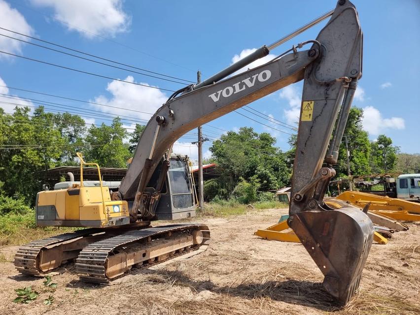 ปล่อยแม็คโคร Volvo EC210D 