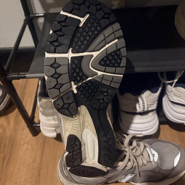รองเท้า New Balance 2002r รูปที่ 3