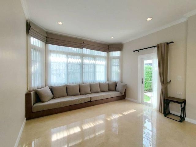 MHR204 ให้เช่าบ้านเดี่ยวหรู 3 ชั้นสไตล์ยุโรป Fantasia Villa Bangna เดินเพียง 350 เมตรถึง MRT สถานีศรีเอี่ยม 12