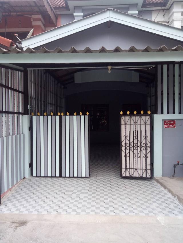 ขายบ้านทาวเฮ้าส์ 2 ชั้น 2 นอน 2 น้ำ เจริญพัฒนา ซ.7 1