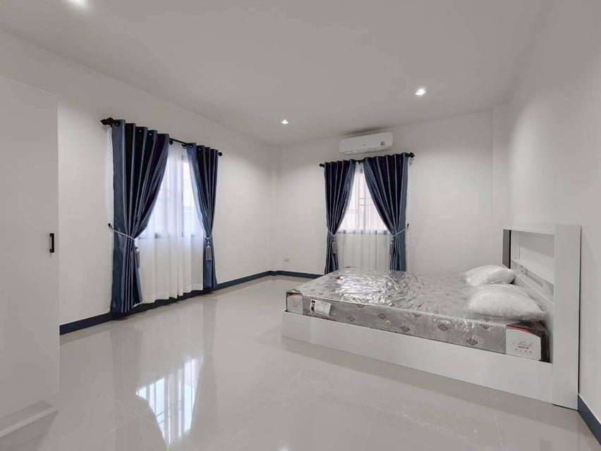 🏡 บ้านเดี่ยวหลังใหญ่ 304 ตร.ม. ทำเลรวมโชค ใกล้ รร.ต้นกล้า เพียง 1.5 กม. Spacious 4-Bedroom House - 304 sq.m., 3 mins to Tonkla School & Ruamchok 5