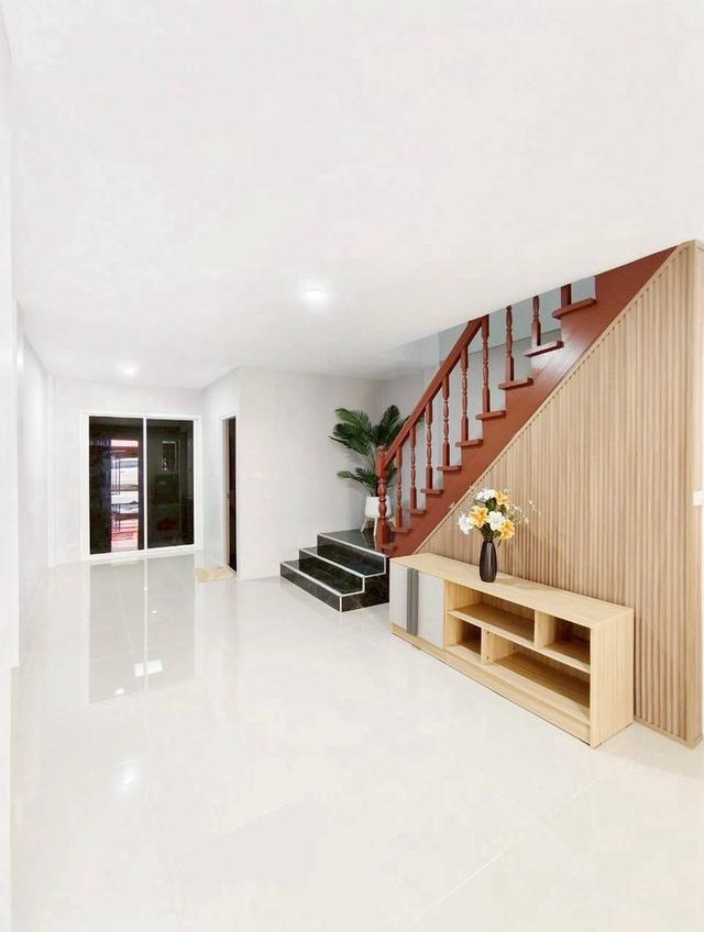 หมู่บ้านศิริวรรณ1 6