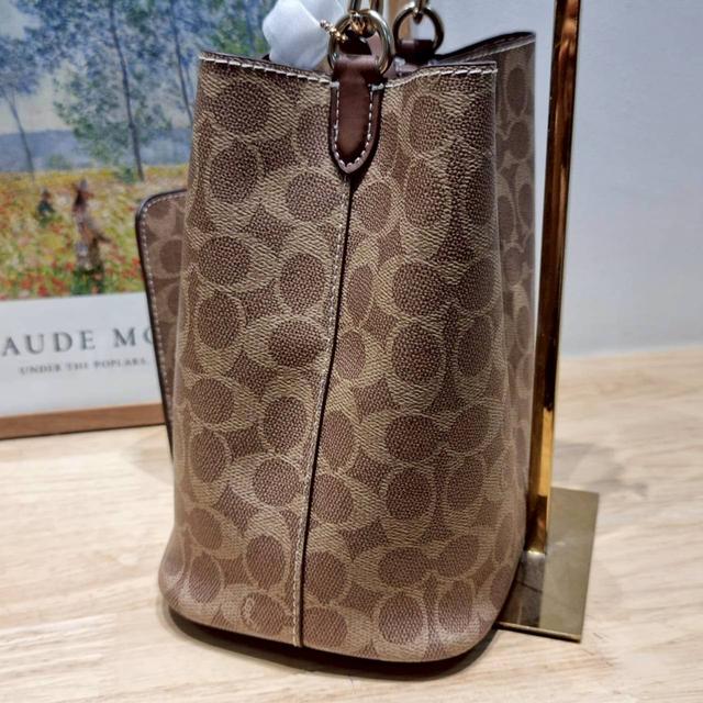 กระเป๋า COACH CBH07 ROWAN BUCKET IN SIGNATURE CANVAS BAG 14