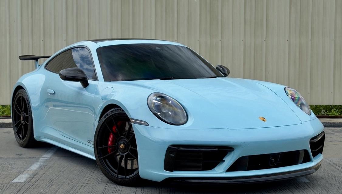 Porsche 992 Carrera GTS