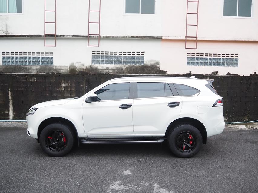 ISUZU MU-X 3.0 ULTIMATE 2WD ปี 2023