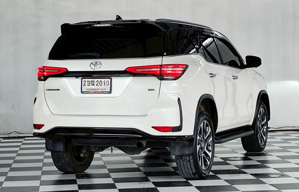 FORTUNER LEGENDER 2.4 V 2WD ปี 2021 4