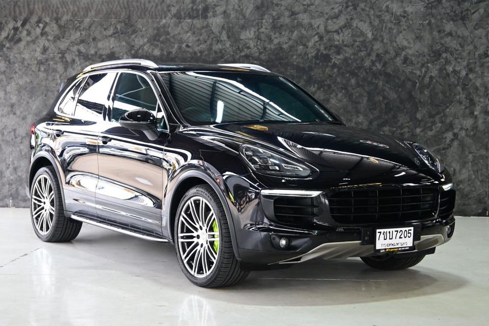 รหัสรถ JRS7205 PORSCHE CAYENNE S E-HYBRID 2016