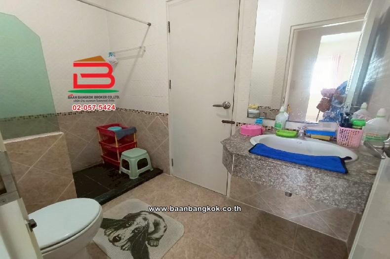 ทาวน์เฮาส์ หมู่บ้าน รื่นฤดี 5 เนื้อที่ 21.7 ตร.ว (ใกล้ตลาดหทัยมิตร) แขวงบางชัน เขตคลองสามวา กรุงเทพมหานคร 10