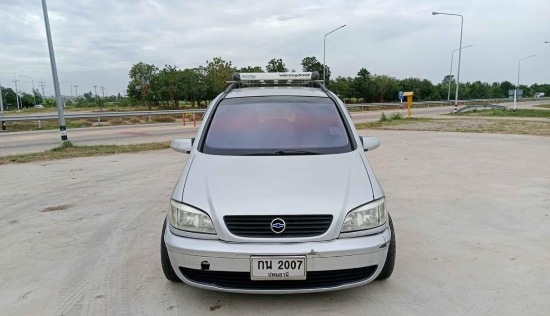 Chevrolet Zafira ปี 2000 2