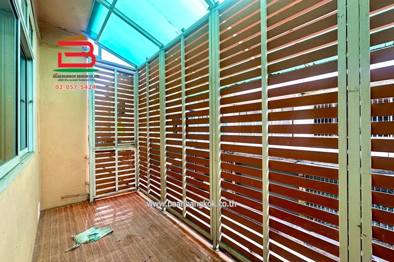  อาคารพาณิชย์ ซอยแม้นศรี 2 เนื้อที่ 11.6 ตรว. ถนนบำรุงเมือง แขวงคลองมหานาค เขตป้อมปราบศรัตรูพ่าย กทม . 8
