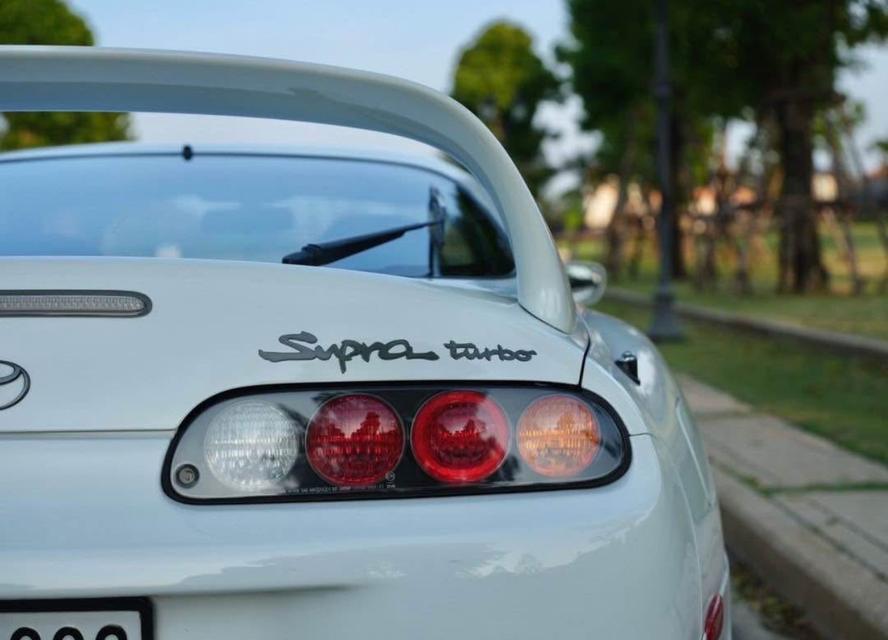 ขาย Toyota Supra รถสปอร์ตมือสอง ราคาดีมาก 3