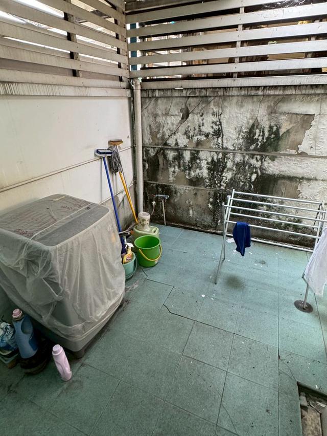 ขายทาวน์เฮาส์ 3 ชั้น เนื้อที่ 20 ตร.วา หมู่บ้านทาวน์พลัส อ่อนนุช แขวงลาดกระบัง เขตลาดกระบัง กรุงเทพมหานคร 13