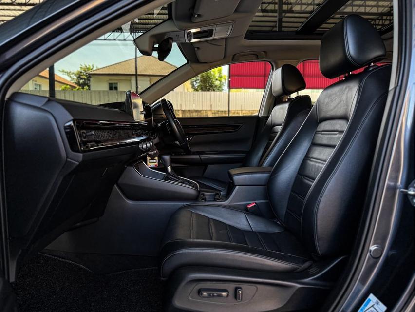 ปี 2023 HONDA CRV, 2.0 eHEV ES โฉม ปี23-ปัจจุบันสีเทา เบนซิน/ไฮบริด หลังคาพานอรามิคซันรูฟ 9