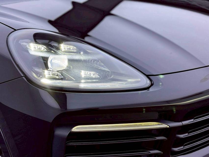 Porsche Cayenne E-Hybrid รูปที่ 8