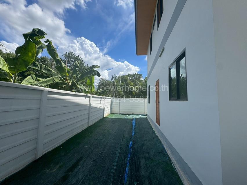 บ้านเดี่ยว 2 ชั้น เนื้อที่ 70.5 ตร.ว. ซอยบางกร่าง 45 ถนนราชพฤกษ์ ต.บางกร่าง อ.เมืองนนทบุรี จ.นนทบุรี 3