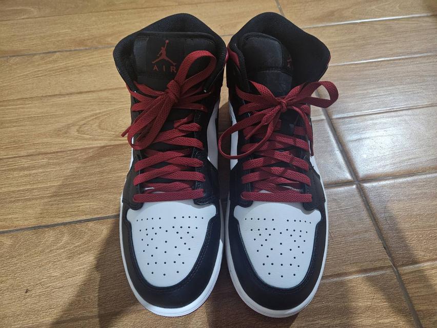 Size 10.5  - Air Jordan 1 Mid Gym Red Black Toe รูปที่ 8
