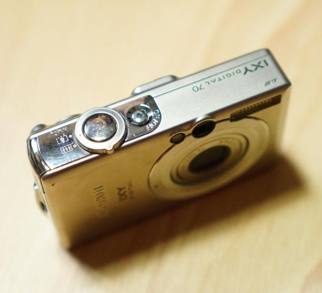 Canon IXY 70 3