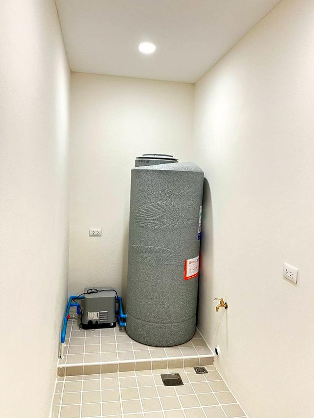 หมู่บ้านคัทลียาวิลล์ 10