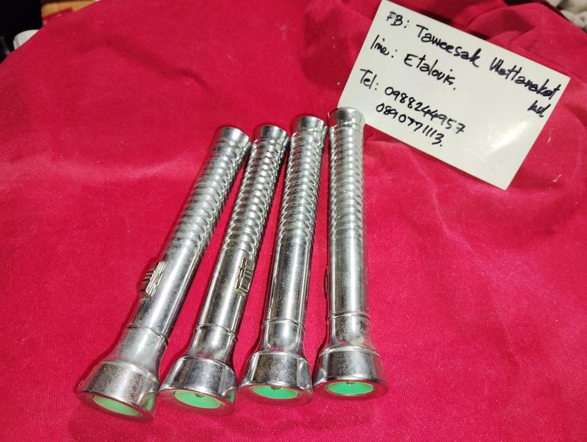 ไฟฉายเก่ายุค'90 มีทั้งหมด78อัน ขายอันละ 10บาท 10