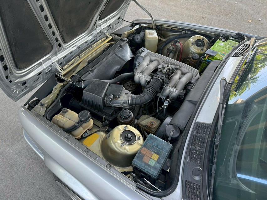 1990 BMW 318i 1.8 E30 MT 2 ประตู  เกียร์ธรรมดา พร้อมใช้งาน รูปที่ 9
