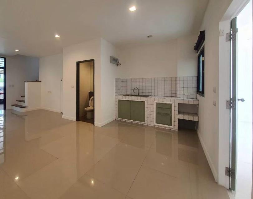 ขาย(พร้อมผู้เช่า) ทาวน์โฮม 3 ชั้น โครงการ Cozy