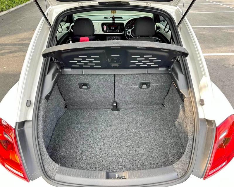 รหัสรถ QT1112 VOLKSWAGEN NEW BEETLE 1.2 TSI Turbo สีขาว ปี 2012จด2013 15
