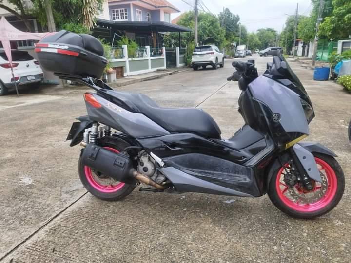 Yamaha Xmax  2