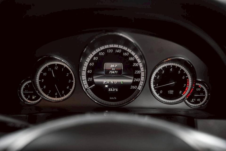 รหัสรถ 67GG486 BENZ E250 CGI COUPE(AMG) 2011 7