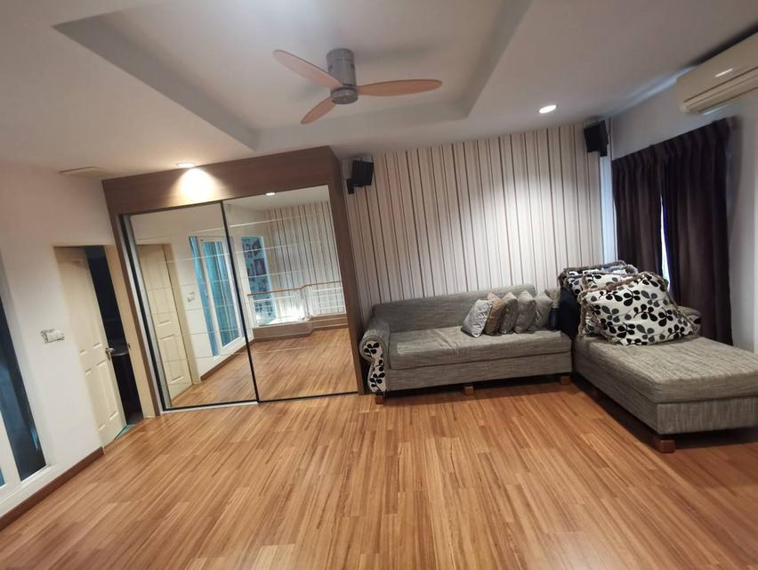 ขายทาวน์โฮม 3 ชั้น บ้านกลางกรุงพระราม3   Baan Klang Krung Rama 3 (ถนนยานนาวา) 7