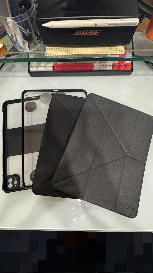 iPad Pro 11-inch (3rd Generation 2021) 512GB WiFi + Cellular สี Space Gray (มีกล่องให้ Serial Number กล่องตรงกับตัวเครื่อง) ราคา 24,000 บาท 7