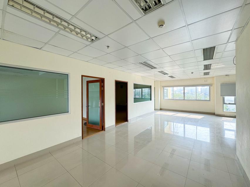 ขายที่ดินพร้อมอาคารสำนักงาน 4 ชั้น และบ้านเดี่ยว 3 ชั้น สุขุมวิท 101 (ซอย ปุณณวิถี 34) 4