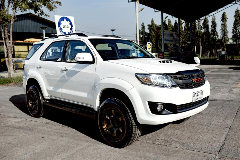 Toyota Fortuner 2.5V ปี14