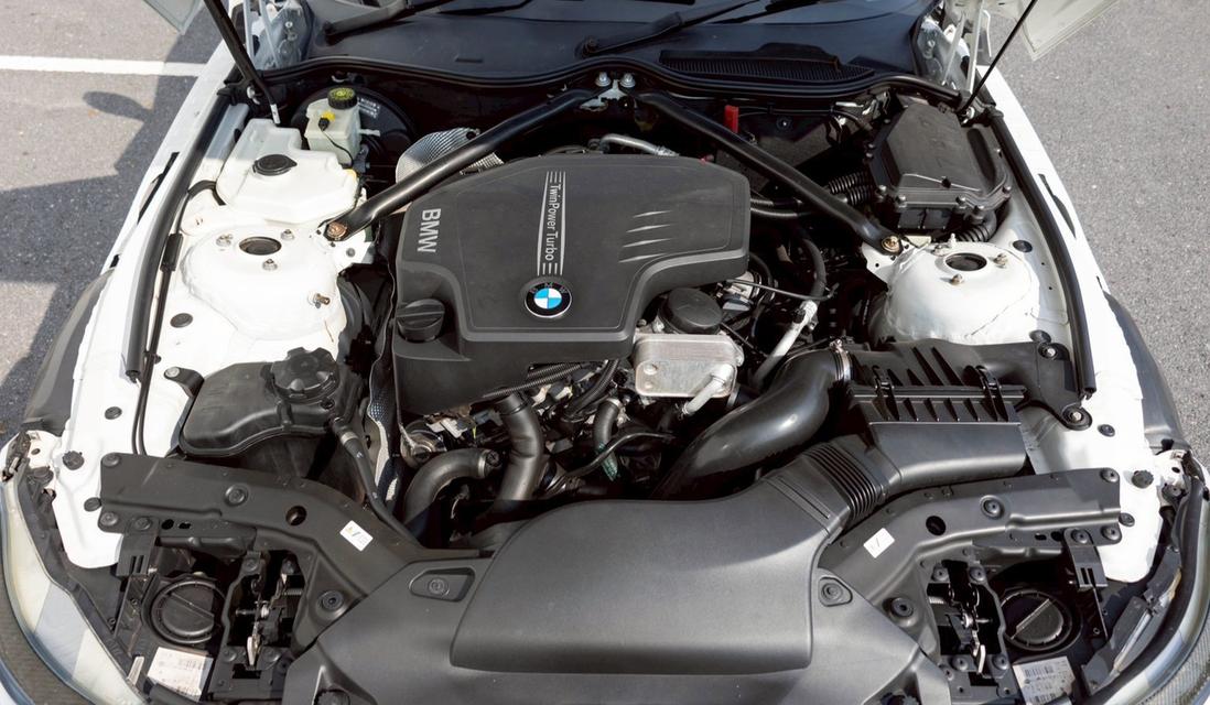 BMW Z4 sDrive20i (E89) ปี 2012 รูปที่ 16