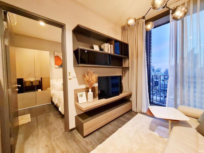 ขาย Edge สุขุมวิท 23 1 ห้องนอน 32 ตร.ม. ชั้น 17 ห้องสวย เฟอร์นิเจอร์ครบ