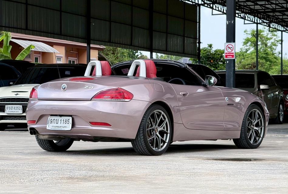 2012 BMW Z4, 2.0 sDrive20i M SPORTโฉม ปี02-ปัจจุบัน สีชมพู(wrap)👉ไมล์ 154,773 ก.ม. รูปย่อยที่ 4
