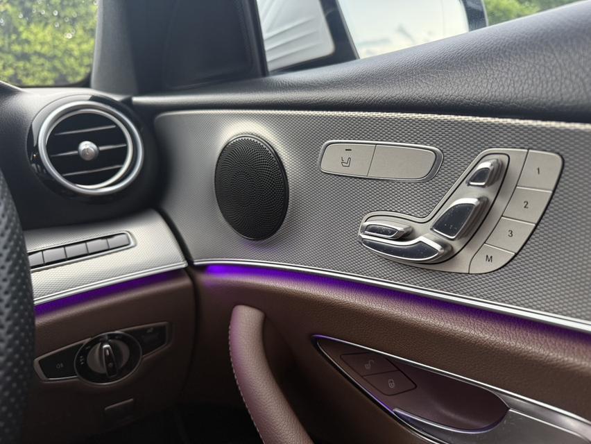 Benz E 350e Plug-in Hybrid Avantgarde 17