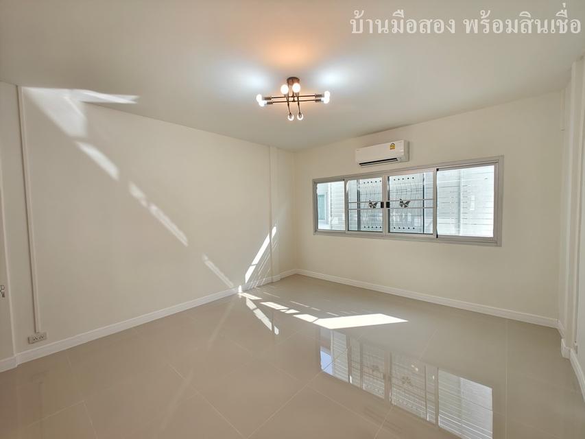 เสนาวิลล่า9 คู้บอน27 11