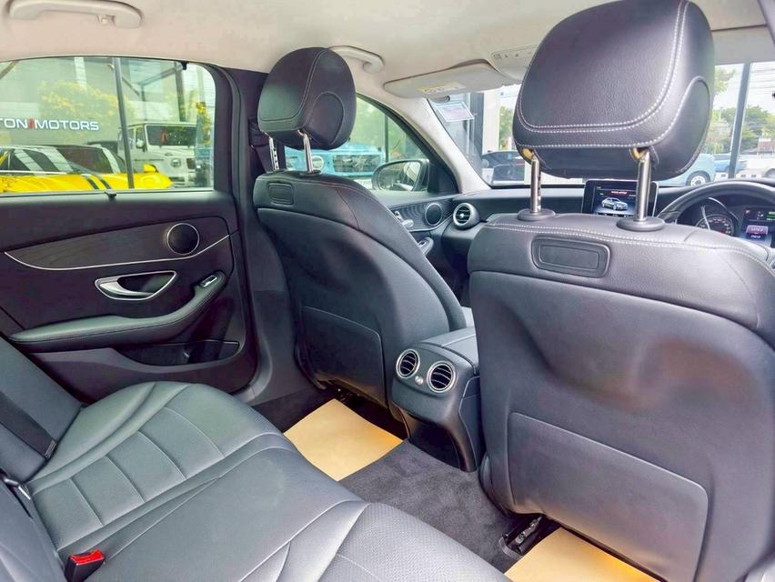 รหัสรถ KPV3682 2018 BENZ C350e AVANTGARDE 10