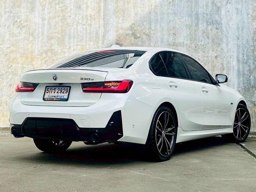 2023 BMW 330e M Sport Plug-in Hybrid G20 LCI รถใหม่ BSI เหลือๆ