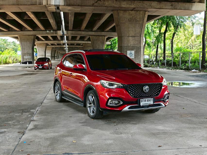 ขายรถ MG HS 1.5X Sunroof ปี 2020 สีแดง เกียร์ออโต้